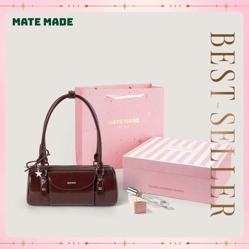   DEAL ĐỘC QUYỀN TIKTOK  Combo Quà Tặng Cinnamon MATE MADE Gift Box – Túi Xách Cinnamon + Charm + Nước Hoa Peachy + Hộp Quà Hồng Kẻ Trắng 