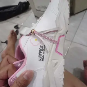 Sepatu Olahraga Anak Cewek 6-12  Sneakers Perempuan Terbaru Fashion Casual Model Berkarakter Kartun Warior