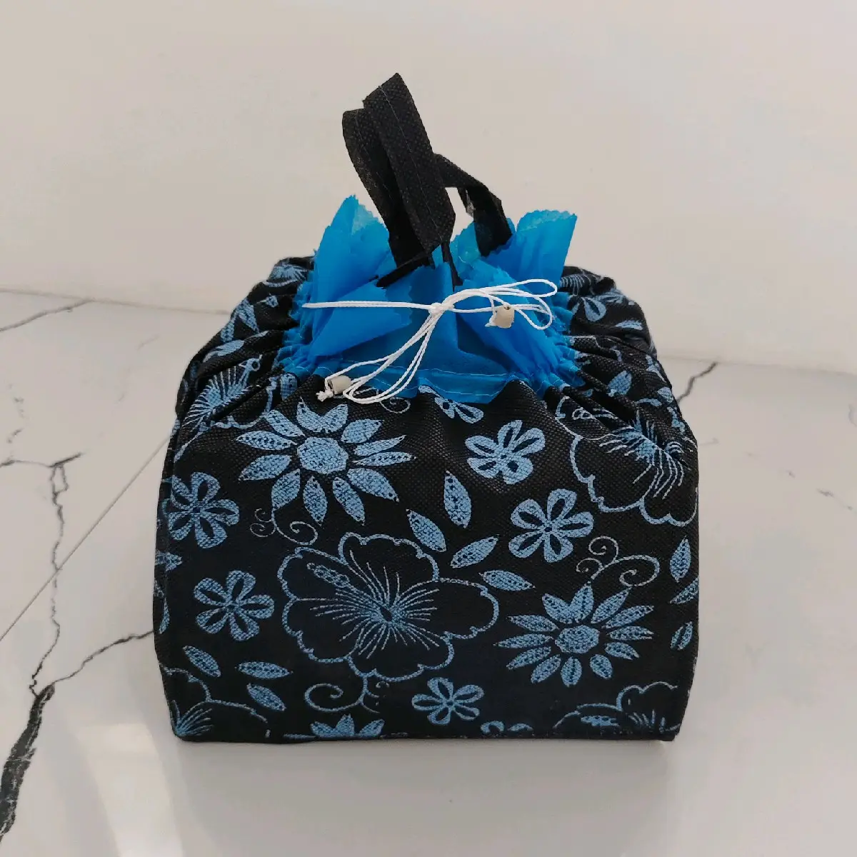 (12pcs) tas hajatan kain spunbond serut hitam sablon