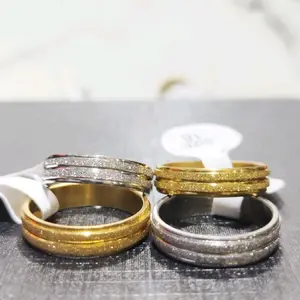 CINCIN STANLIES TITANIUM COPLE GOLD DAN SILVER BANYAK PILIHAN MOTIF ANTI KARAT Rings
