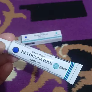KIMIA FARMA Ketoconazole Krim 10gr Untuk Gatal Jamur Panu Kudis & Kurap Kutu Air