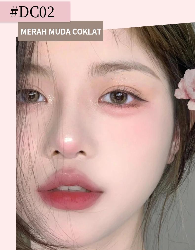 Penyorot bawah mata 2-in-1, tahan air dan tahan keringat, dua ujung, menggabungkan penyorotan dan pencerahan dalam satu.