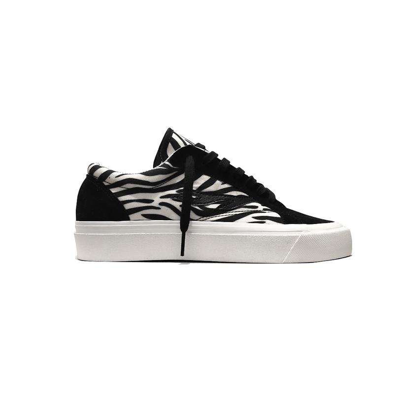 Sepatu Anxytown Rubz 1947 - Zebra White Canvas Casual 0