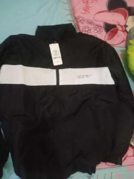 Product Review of Jaket Parasut Pria Wanita Jaket Windbreaker Taslan Waterproof Premium Unisex Keren Nyaman Outdoor Distro from M** D**🌻 2