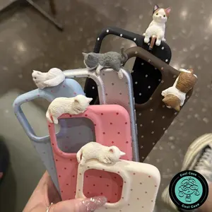 Boneka Kucing Kecil Kartun Lucu Dengan Dekorasi 3d Yang Kreatif Dan Modis Untuk Kucing Casing Ponsel Lucu DIY Casing Ponsel Anak Kucing Lucu Boneka 3d