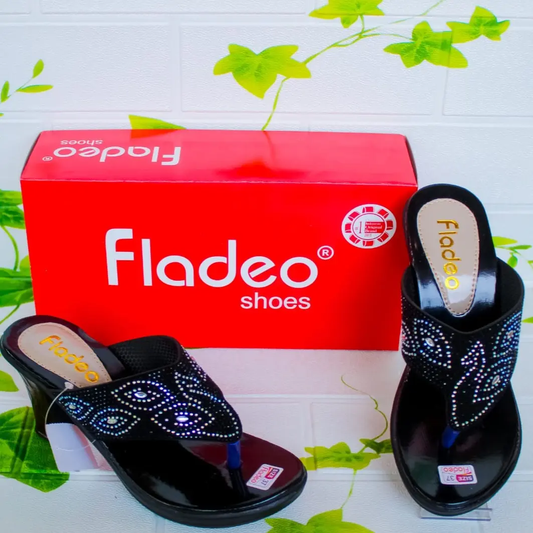 Sandal High Heels Wanita premium 7 cm/ Sandal High Heels Jepit Manik-Manik Terbaru