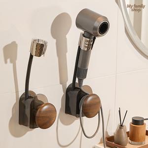 Giá treo máy sấy tóc lười - Không cần khoan, treo tường, dùng cho phòng tắm, giá để lược. Giải phóng đôi tay để sấy tóc dễ dàng, giữ tóc gọn gàng và ngăn nắp. Thiết kế vân gỗ óc chó, tương thích với mọi loại máy sấy tóc.