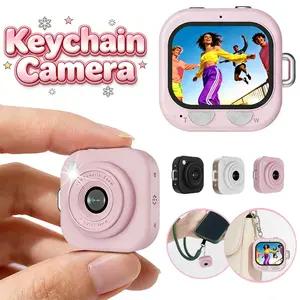 cámara digital w&o mini con llavero, cámara de bolsillo estilo y2k con resolución 2.5k hd y lente de 64 mp, cámara portátil para fotografía con tarjeta sd de 32 gb, cable de carga, cámara retro para vlogs, ideal para viajes, conciertos, niños y fiestas, r