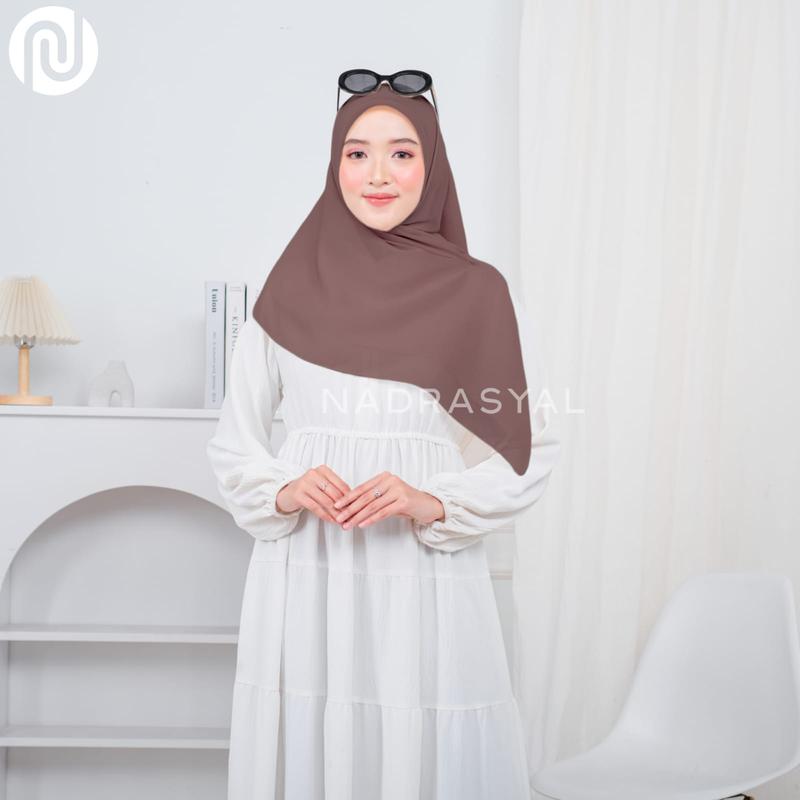 NADRASYAL - Plain Square Hijab Segiempat Polycotton Hijab Persegi Wangi Bella Square (TANPA LABEL) Nyaman Muslim Kerudung Basic 7