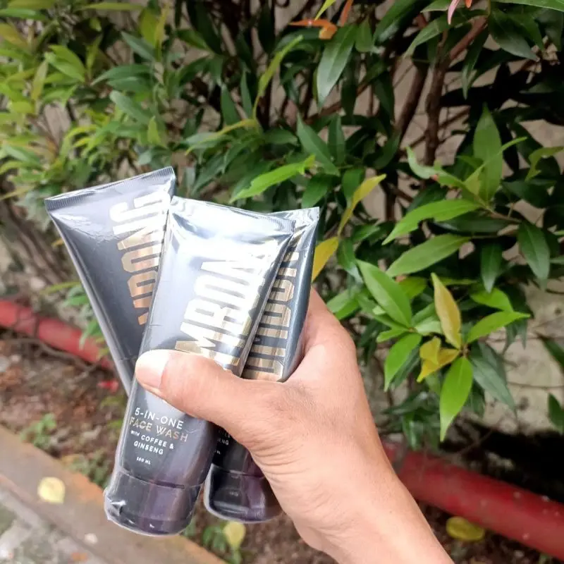 READY STOCK SOMBONG 5-in-1 Face Wash with Coffee & Ginseng Sabun Pembersih Wajah Pria 100 ml 2