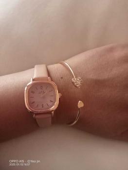 Product Review of MYB | Helga | Jam Tangan Kulit Sintetis Free Box | Stainless from y**n 0