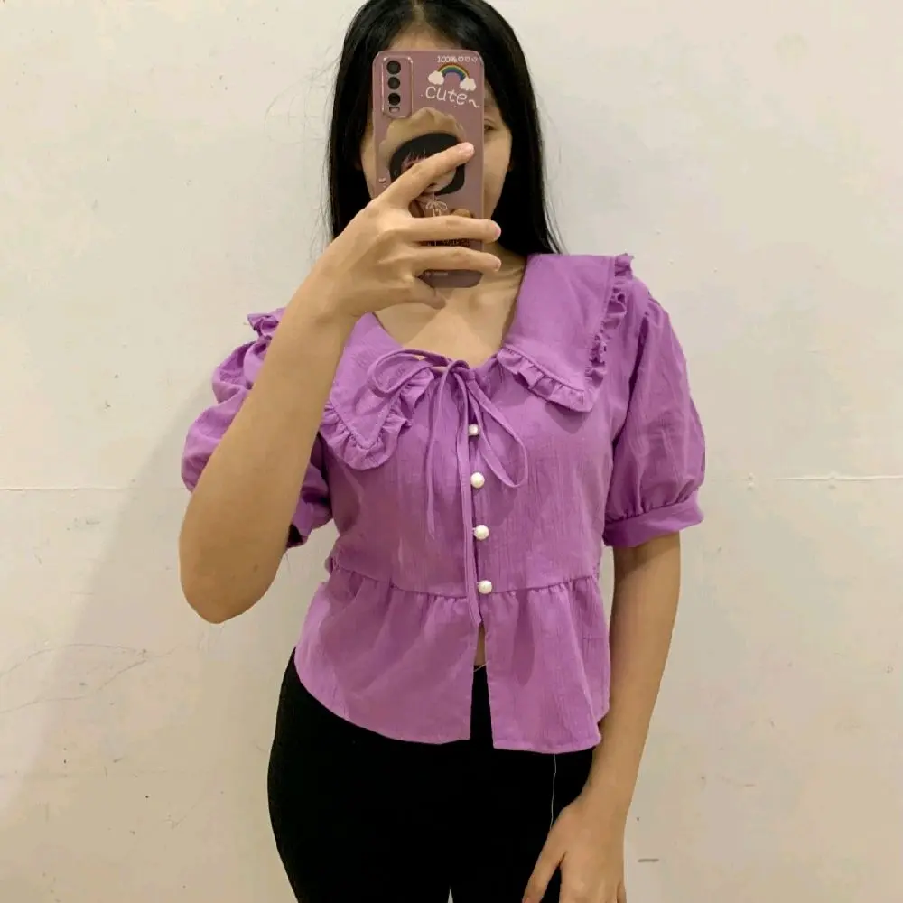CROP TOP ATASAN WANITA KEKINIAN