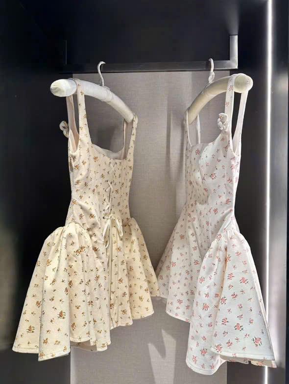  Đầm nữ hai dây đan lưng họa tiết hoa nhí dáng xòe - CICI DRESS 