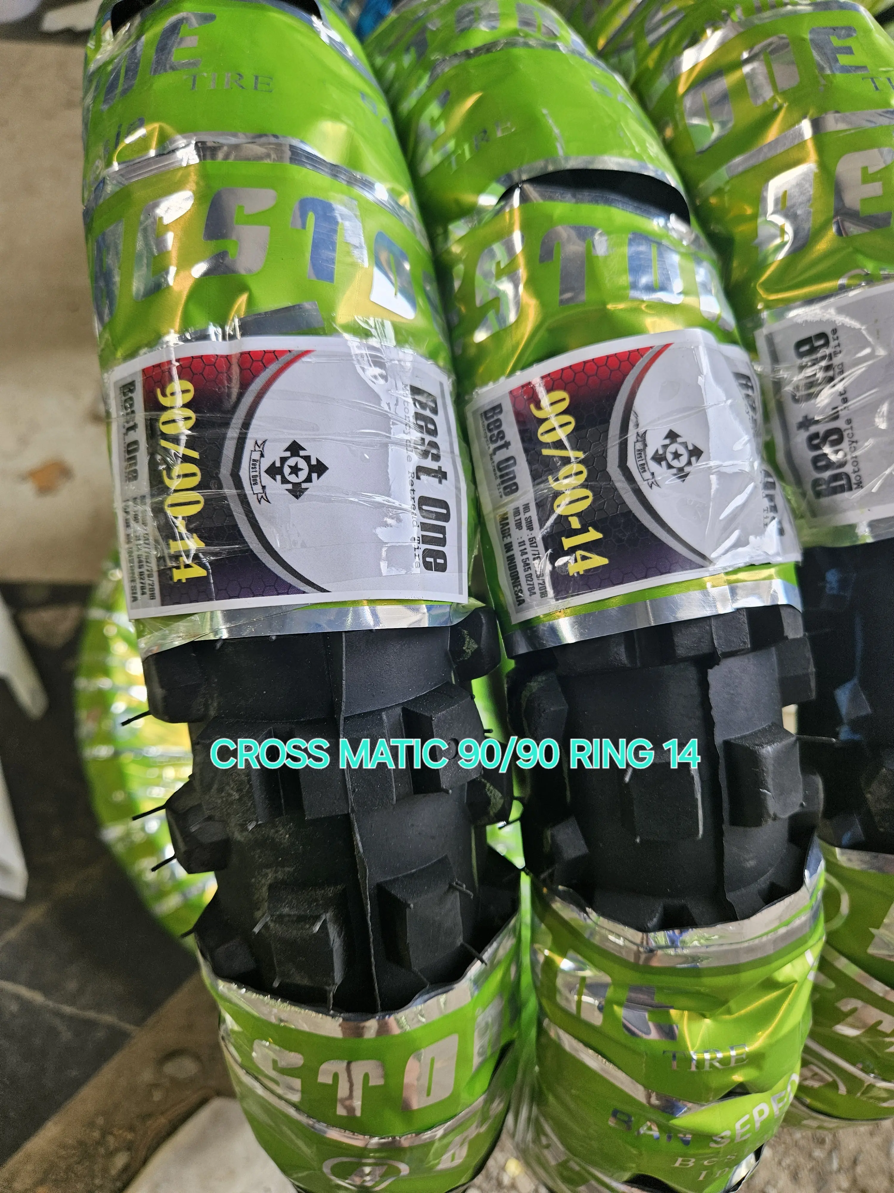 ban motor metik model cross ukuran 90/90 ring 14 cocok untuk beat vario mio genio fino xeon