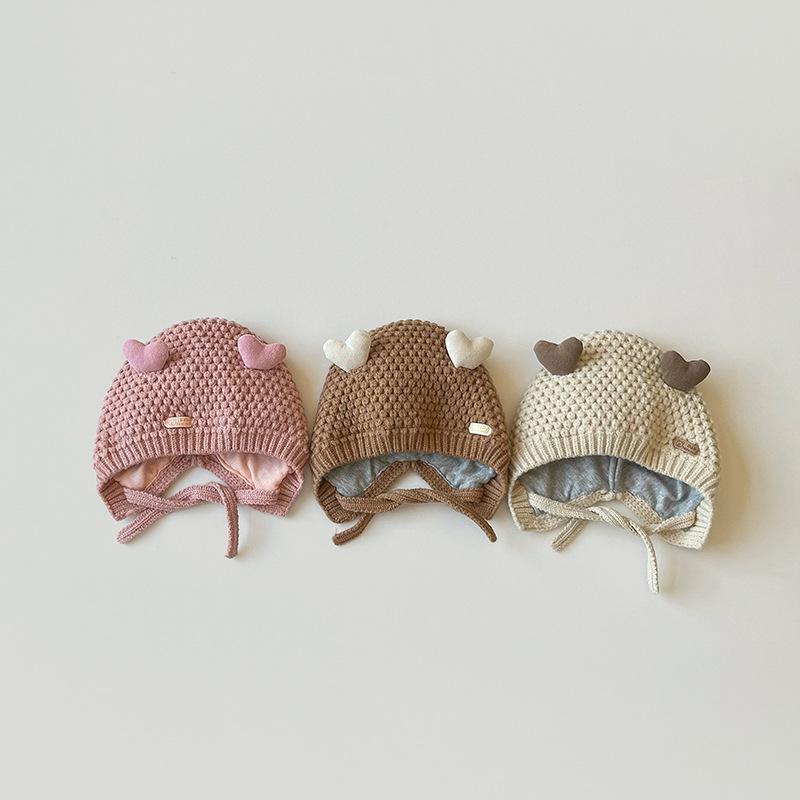 Mũ Len Trái Tim Dễ Thương Cho Bé Mũ Bảo Vệ Tai Ấm Áp Cho Trẻ Sơ Sinh Bé Trai Và Bé Gái Mũ Len Thoải Mái Và Mềm Mại Cho Trẻ Mới Biết Đi Mùa Thu Đông
