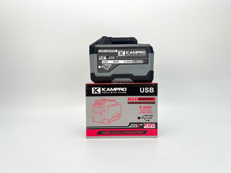   3M  Pin KAMPRO ULTRA 15Cell 6.0Ah Mạch 4 Mosfet Bảng Mạch To Chống Ngắt Tải Có Cổng Cắm USB Có Đèn Led Báo Pin Vỏ ABS 