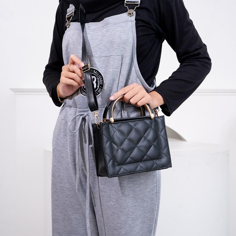 [Beli Lokal] Deliwafa - Selempang Wanita Slingbag Premium Tas Arcila 7