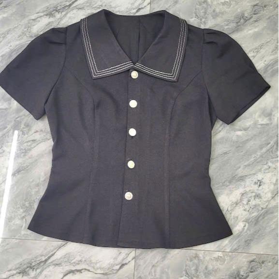 Áo thiết kê T3 chất liệu xước thái co dãn nhẹ