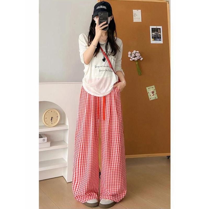 Celana Kulot Wanita Motif Kotak Kotak Kekinian – Bahan Adem & Nyaman Dipakai Sehari-hari – Kulot Kotak Kotak Premium Korean Look Stylish – Celana Casual Trend 2025 High Waist Modis untuk Hangout & Kerja