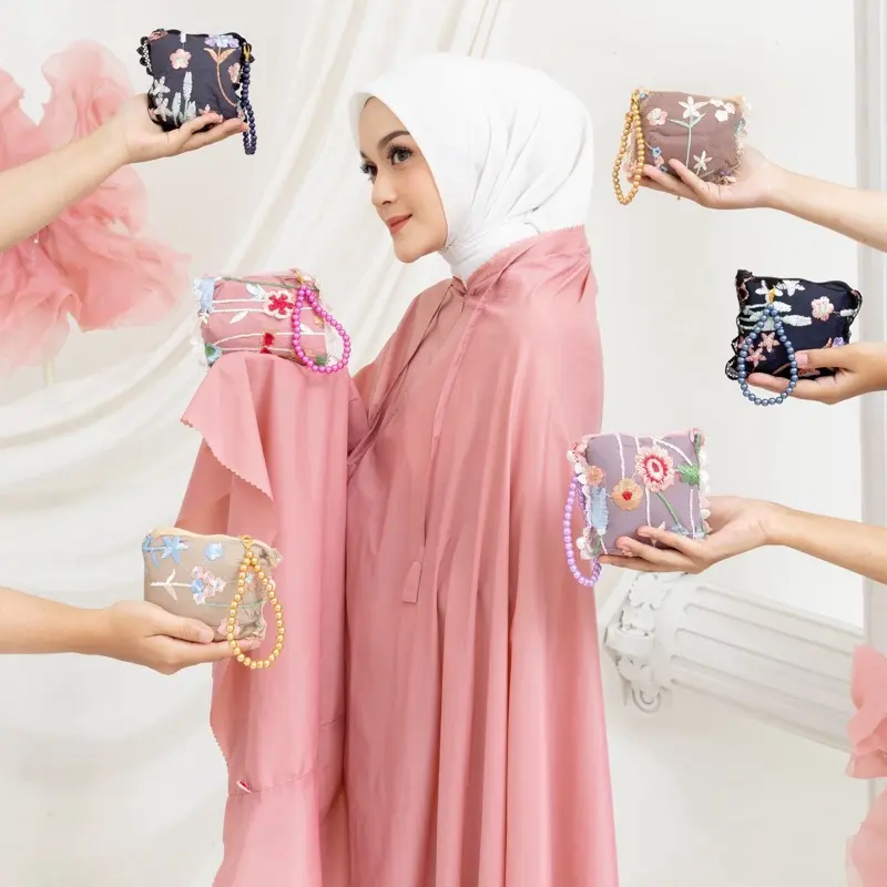Mukena Traveling Polos Pouch Brukat by fahijablove