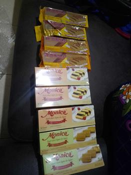 Product Review of Morisca Kue Lapis Srikaya 365gr from V** N** P**i 0