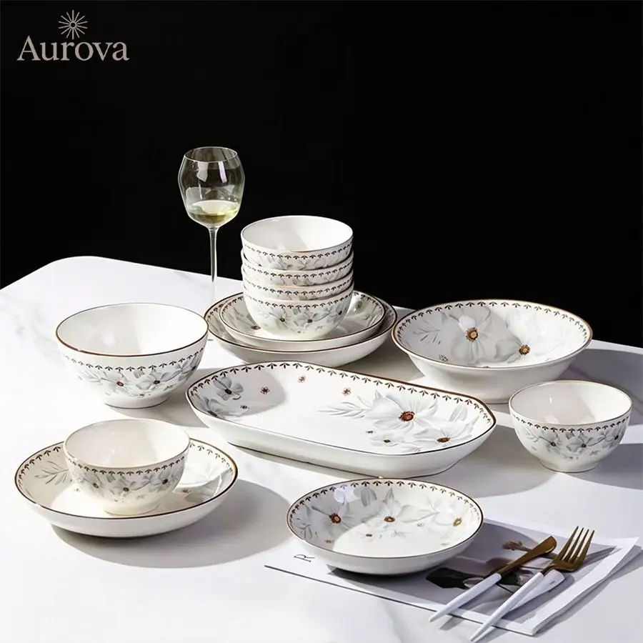 AUROVA 4 SET Piring & Mangkuk Keramik  Motif Bunga Monokrom Tepi Ornamen