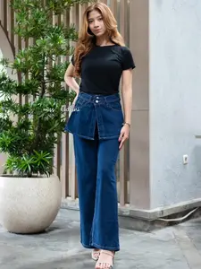 Flare Jeans Wanita Celana Rok Model Terbaru dengan Desain Peplum dan Warna Biru Tua Cutbray Trendy dan Stylish