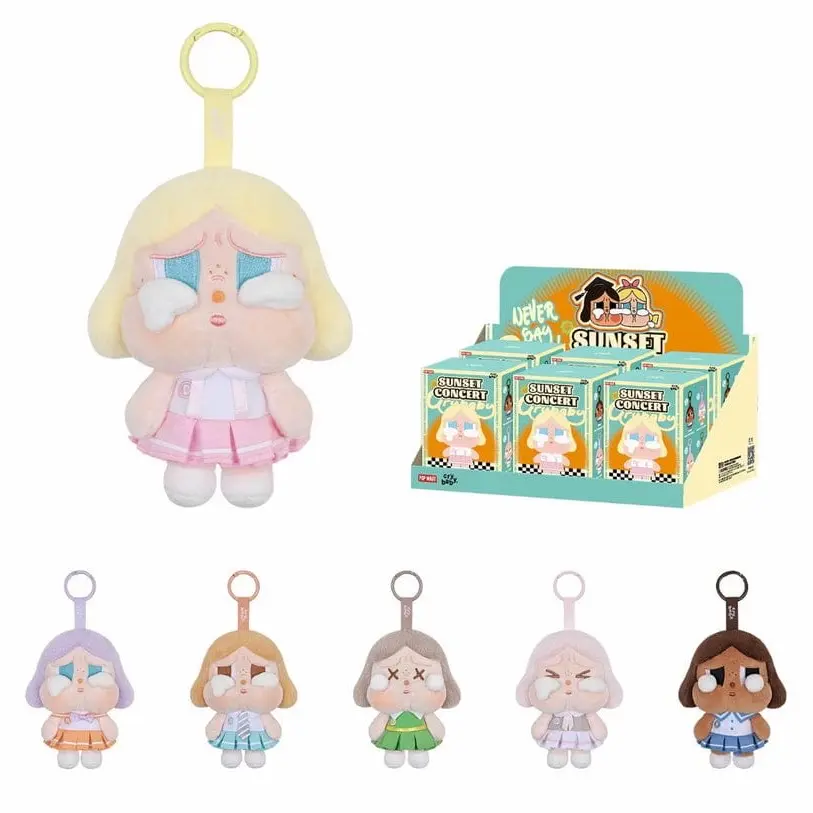 Sunset concert cry baby selected dan blind box. Original 100% pop mart Indonesia.