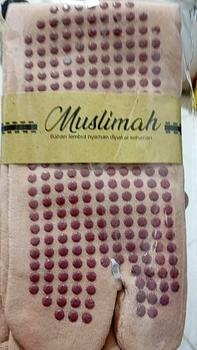 Product Review of Kaos Kaki Anti Slip Ukuran L Panjang Sebetis Wanita Bahan Nilon Spandex Lembut Muslim from D** 3