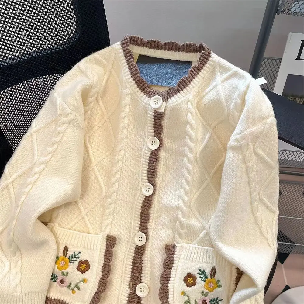 99KOUTLET Cardigan Rajut Premium / Renjun Cardigan Premium BORDIR Cardigan Rajut Premium Knitwear