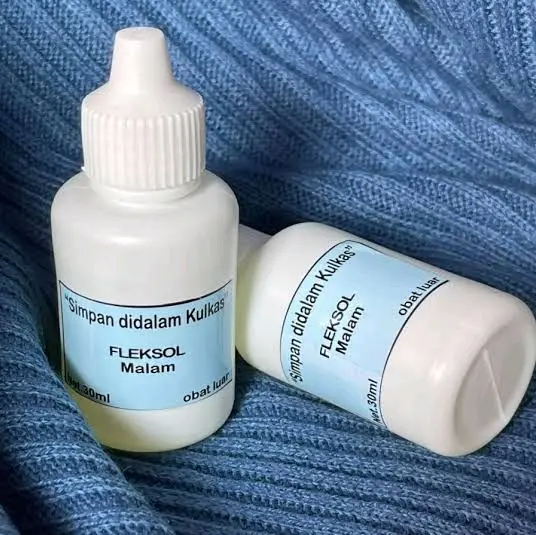 FLEKSOL 30 ML Flek Solution Cairan Penghilang Flek Perawatan Kulit Untuk Flek Membandel Cairan Flek Melasma 3