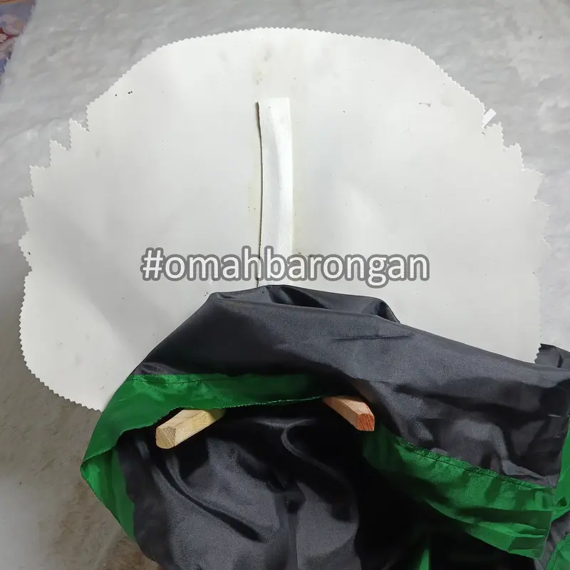 Barongan Devil Spon Ukuran Tanggung Free Kemul 3