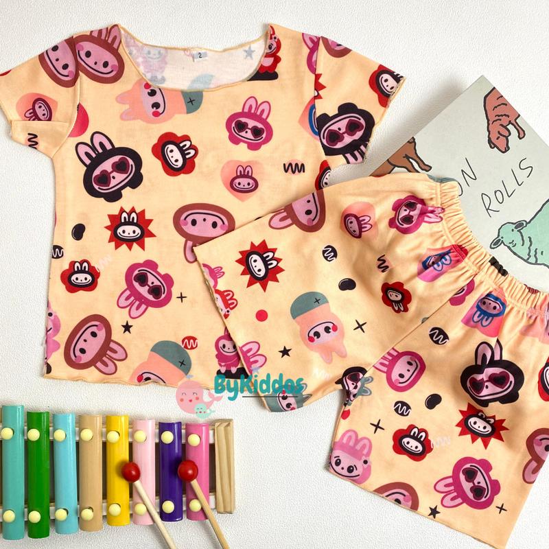 ByKiddos - Baju Labubu Anak Perempuan Lokal / Setelan Labubu Anak Perempuan / Set Celana Pendek dan Lengan Pendek / Baju Santai Anak 3