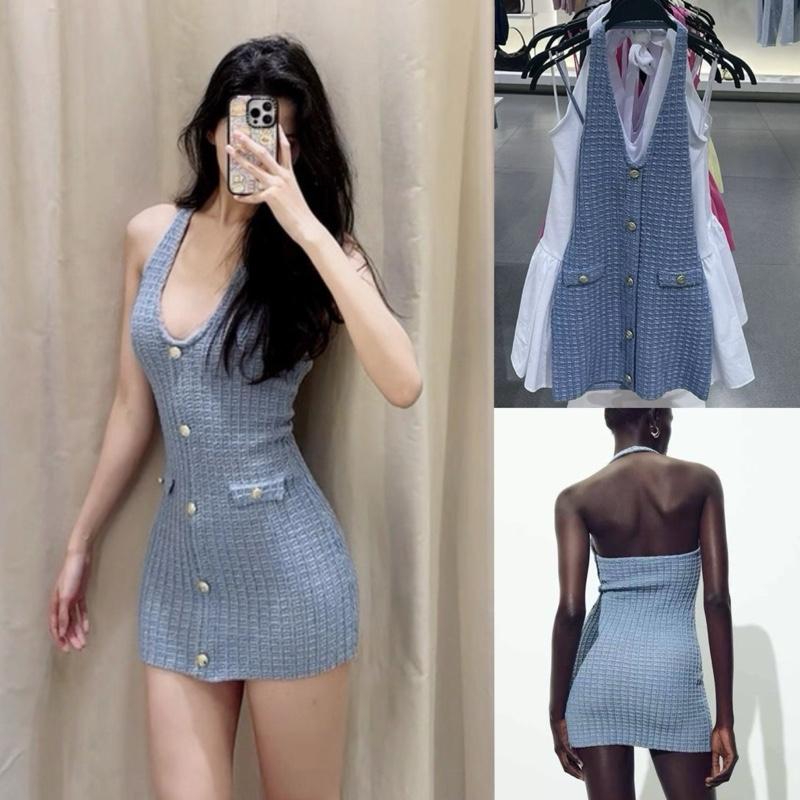 [ Hàng QCCC L1/ Order 7- 10 Ngày ] Đầm Len Xanh Kẻ Ô Cổ Yếm Phối Cúc Bạc Ôm Dáng Tôn Da Sang Chảnh Dành Cho Nữ Women Top By DiepGz21725