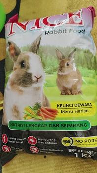 Product Review of Nice Rabbit Food Makanan Kelinci Bernutrisi Lengkap Dan Seimbang kemasan 1Kg from W**e M**h 0