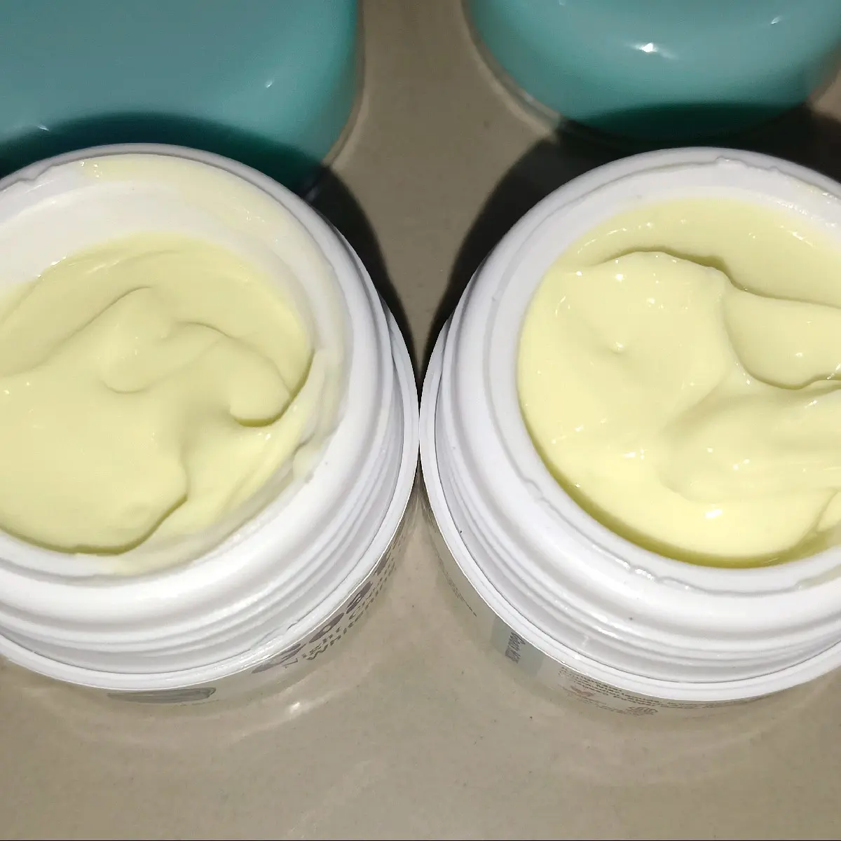2 cream malam night cream  by biosource mlik untuk kulit susah putih bekas jerawat atau flek by inges beauty