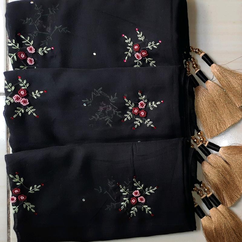 Jilbab Paris Sulam Permata Tassel Premium 6