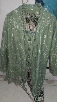 Product Review of Kebaya kutubaru modern full payet bahan tulle modern (Kns) from M**d A**m 0