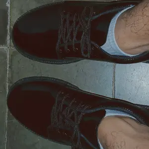 Josmike Sepatu Pria Pantofel Oxford Formal Kerja Kekinian Pdh Berkualitas Hitam Glossy Tali Hitam Kasual