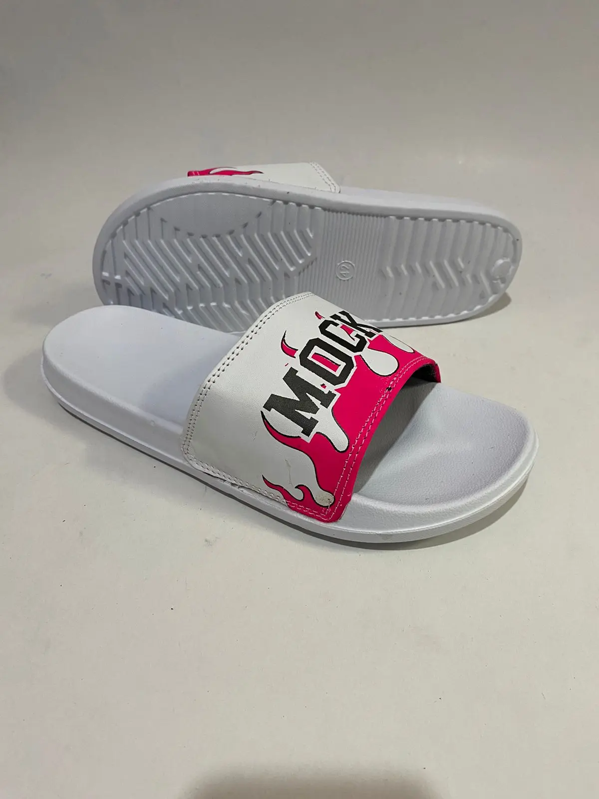 NEW sandal slop / sandal slide / slip on / fliper footwear anti slip premium sandal pria wanita Shoes fleksibel elegan Sendal