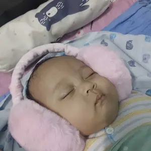 MB Earmuff/penutup telinga bayi Anak sampai dewasa di Pesawat Lipat