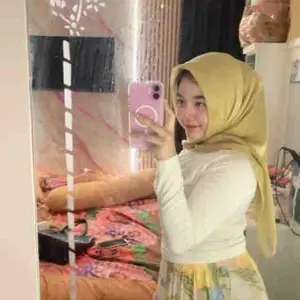 Rosella Rok Bunga Mayung Lebar Rample Floral Skirt Rayon Adem dengan Desain Elegan dan Nyaman untuk Dipakai Sehari-hari