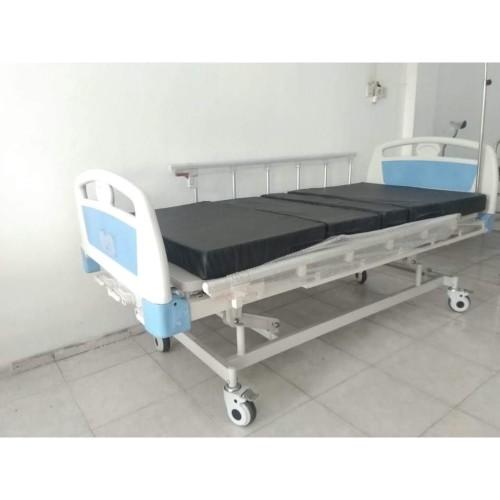 bed patient manual new/ baru bonus matras + tiang infus. 4