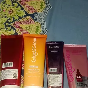 [10K EXTRA DISCOUNT] Glad2Glow 2in1 Day And Night Body Lotion Set- Niacinamide+Retinol Paket Siang Malam Mencerahkan Kulit Menghaluskan Kulit Melembabkan Kulit Perawatan Tubuh Serum Tubuh Glowing Paket Serum Body Serum Vitamin B5 Vitamin E Kulit Cerah