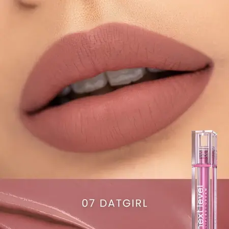 07 Datgirl