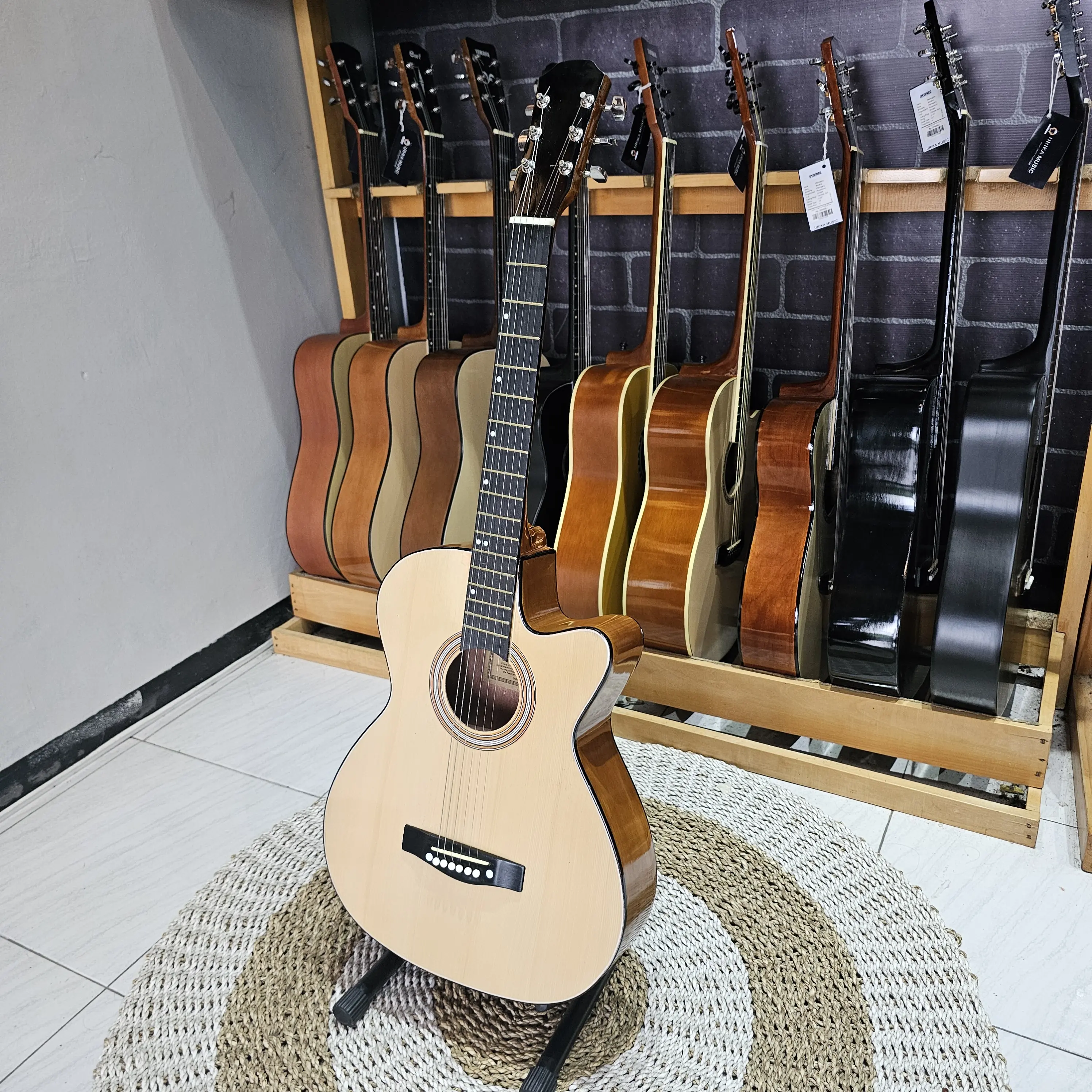 Gitar Akustik Raiden PB-CG390-PT-N, Ukuran 38, Bahan Kayu Berkualitas, Cocok untuk Pemula dan Profesional - Guitar surabaya