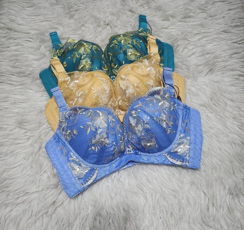 Product Introduction of [ isi 3 pcs ] OBRAL BRA WANITA MURAH Bra Penutup Lemak Tanpa Kawat Cup B Size 32-38 Kait 4 Busa Tipis art 8167 Bh Dewasa Kancing Cantik Tanpa kawat peanut Motif 27