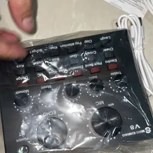 MKC KIMISO V8-LIVE SOUND CARD USB EXTERNAL V8 KARAOKE RECORDING MOBILE AUDIO MIXER AUDIO LIVE BROADCAST KTV SOUND CARD FOR LIVE BROADCAST, K SONGS RECORDING