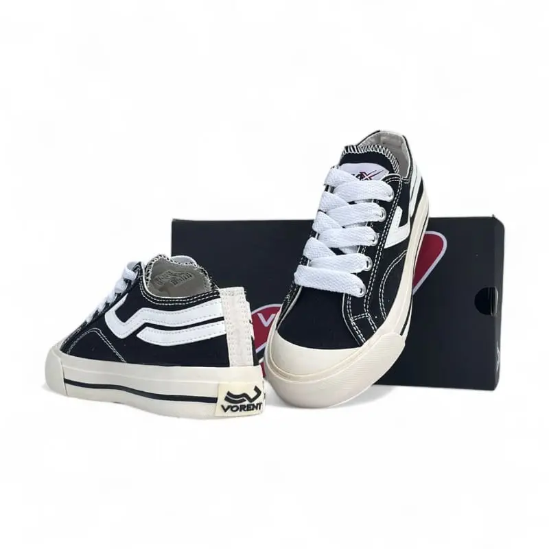 Sepatu Sekolah MAXVORENT Kanvas Casual Low Top Lace Up Kasual Shoes Karet Sneaker - Model Pengencang Renda sneakers  cowok sepatu  lokal hi Pria