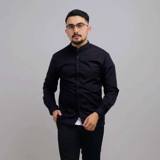 Kemeja cowok silver l/xl